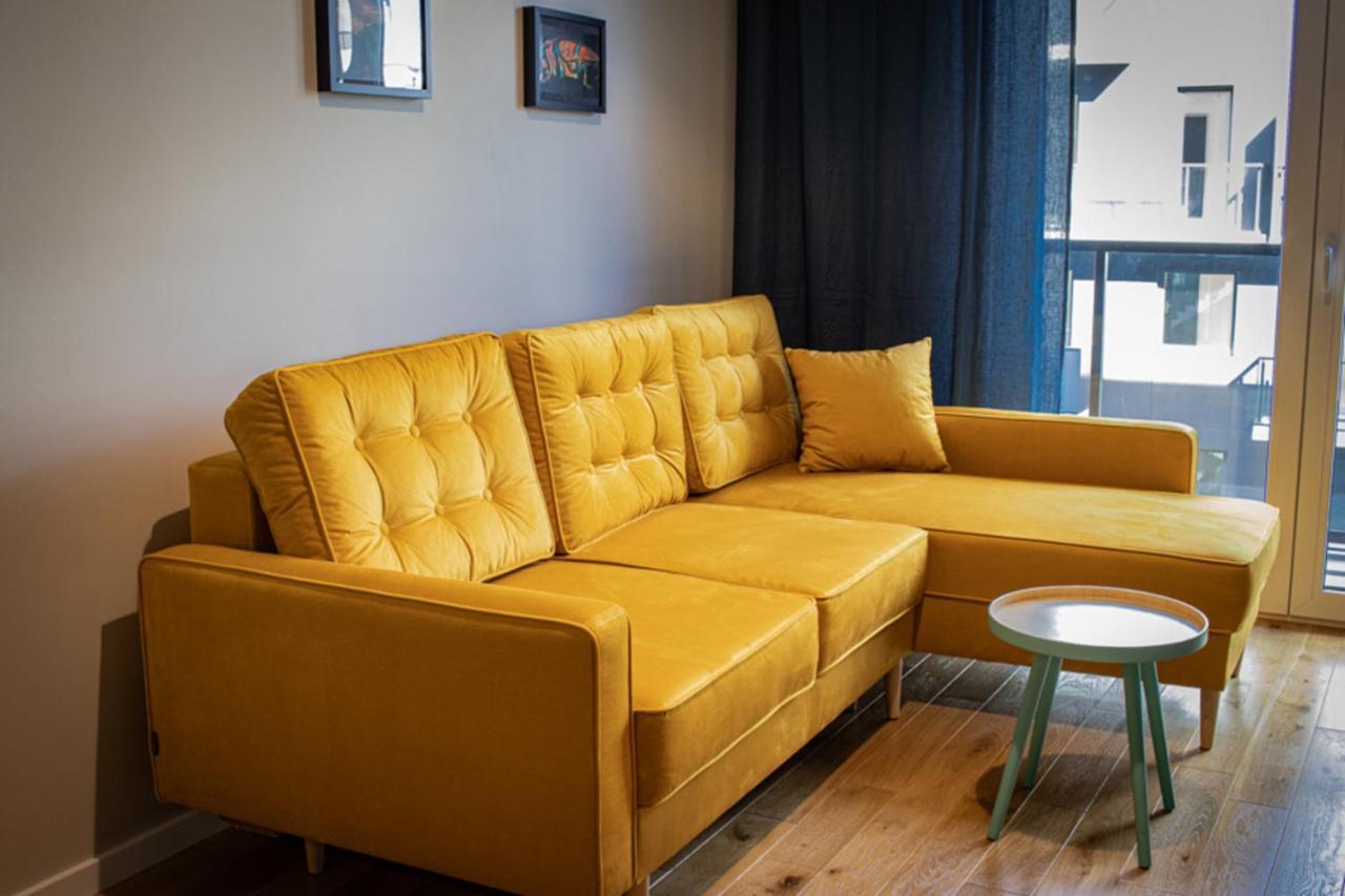 Urban Space Apartament 80 - Free Parking วรอตซวาฟ ภายนอก รูปภาพ